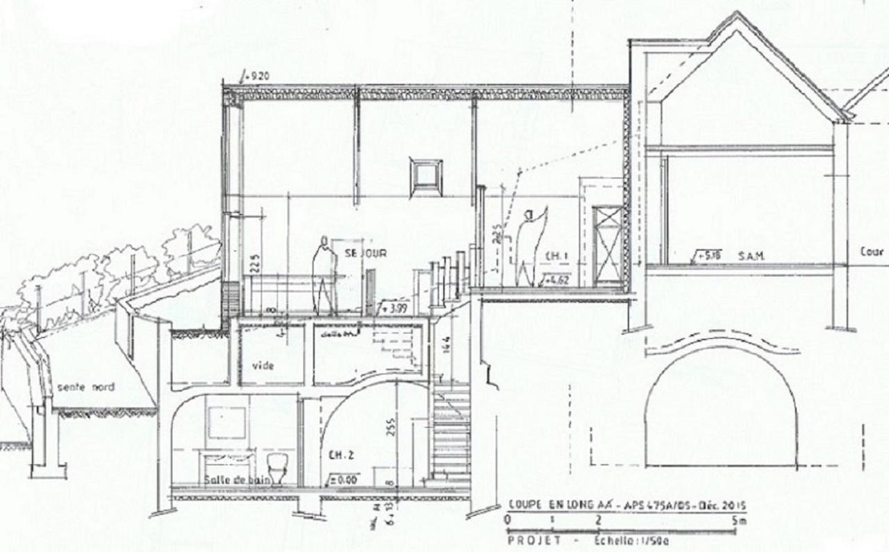 Maison Centre Ville Avec Parking, Jardin, Vue, Ac, Le Point De Vue De Leonard Амбоаз Екстериор снимка